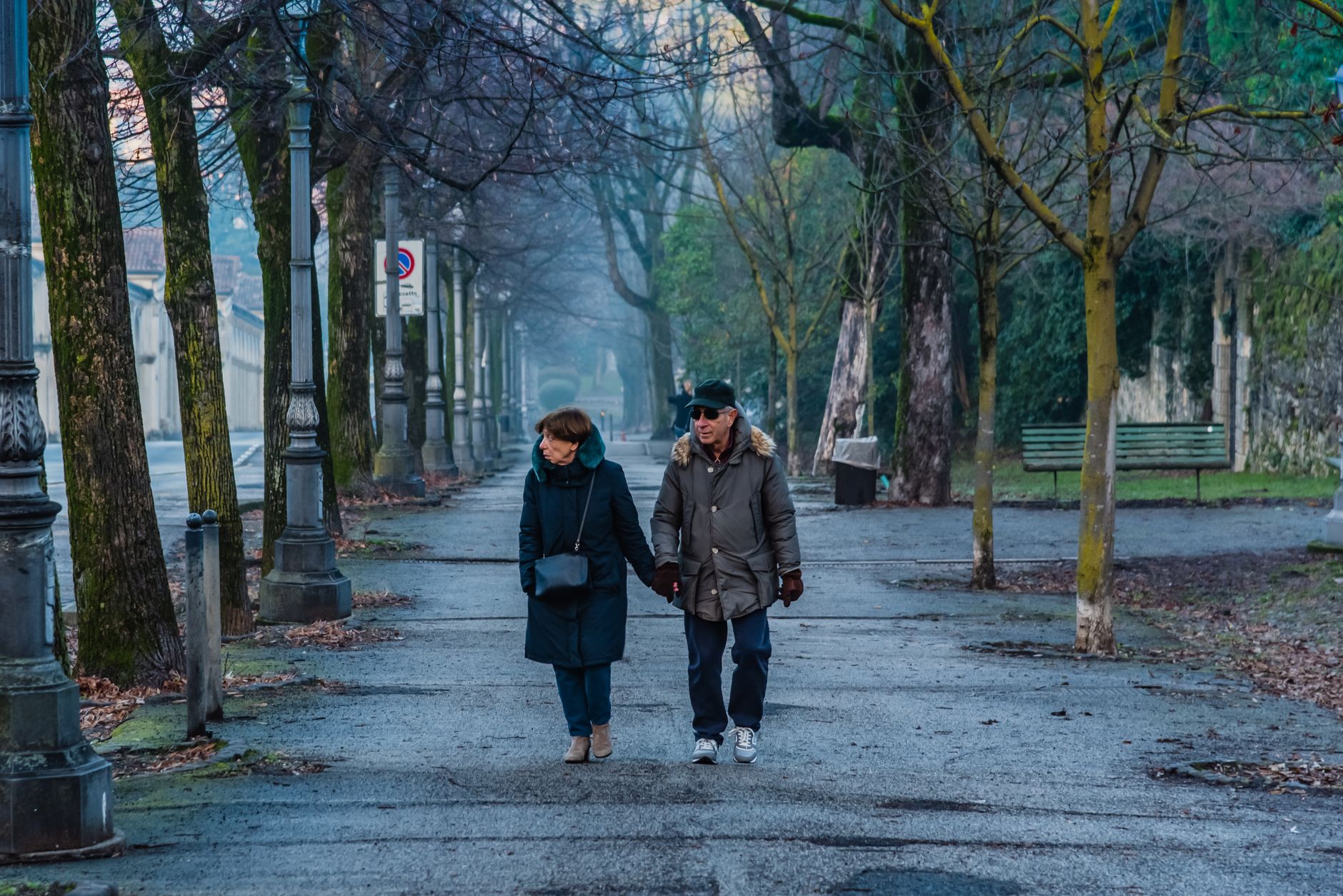 Senior couple having quality communication in bright environment
